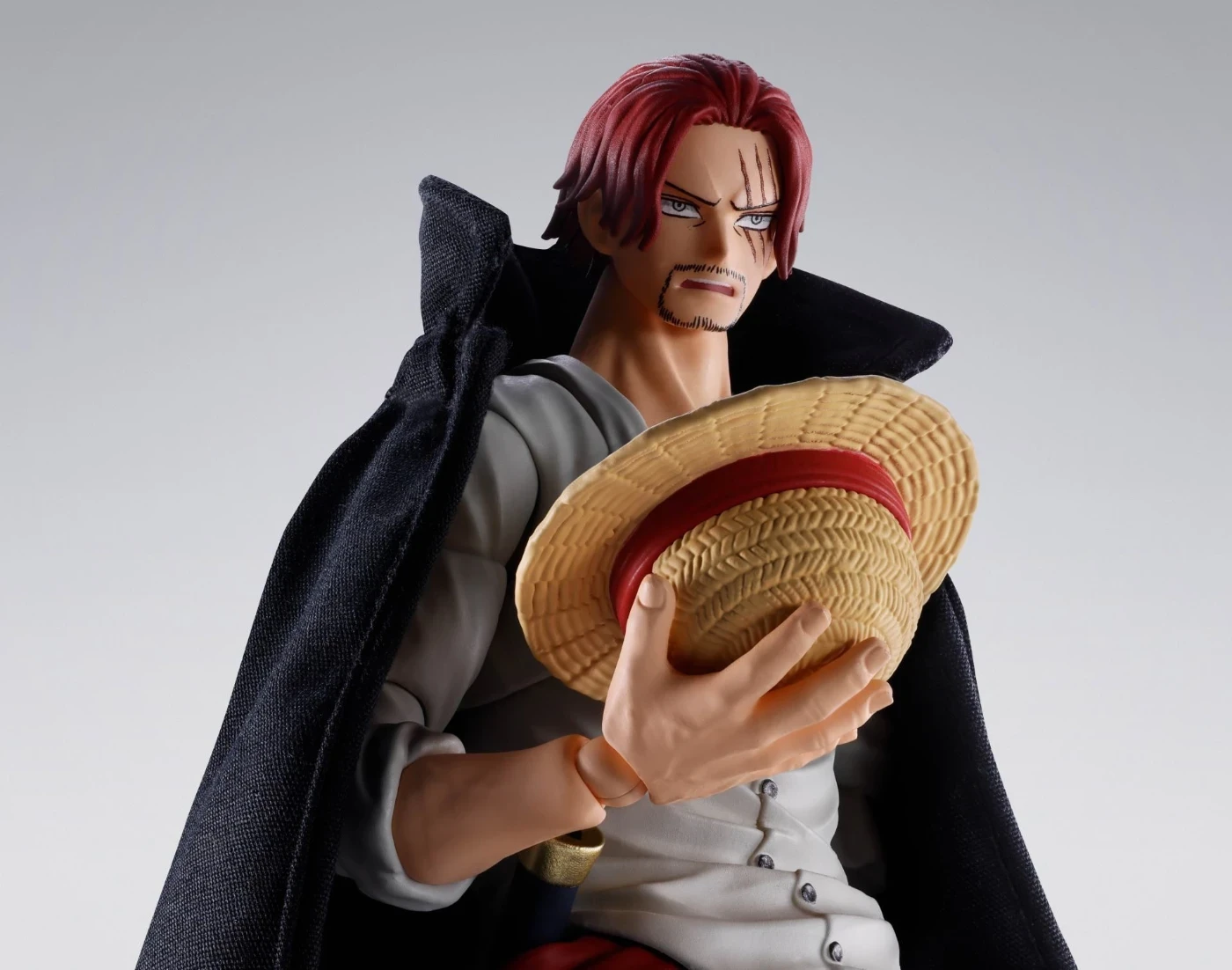 Figurine S.H.Figuarts Shanks Marineford – One Piece – vue 2